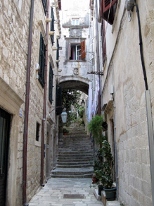 A typical Dubrovnik alley off the main street, with steps heading up the hill