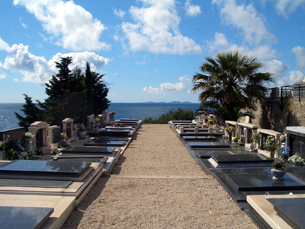 Cemetery in Primošten